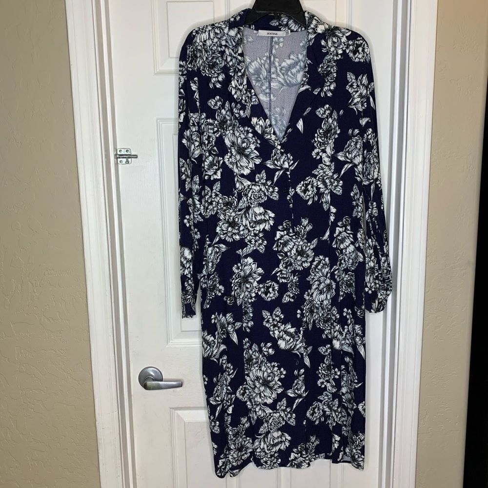 Crepe V-Neck Shirt Dress in Dark Indigo Just Fab